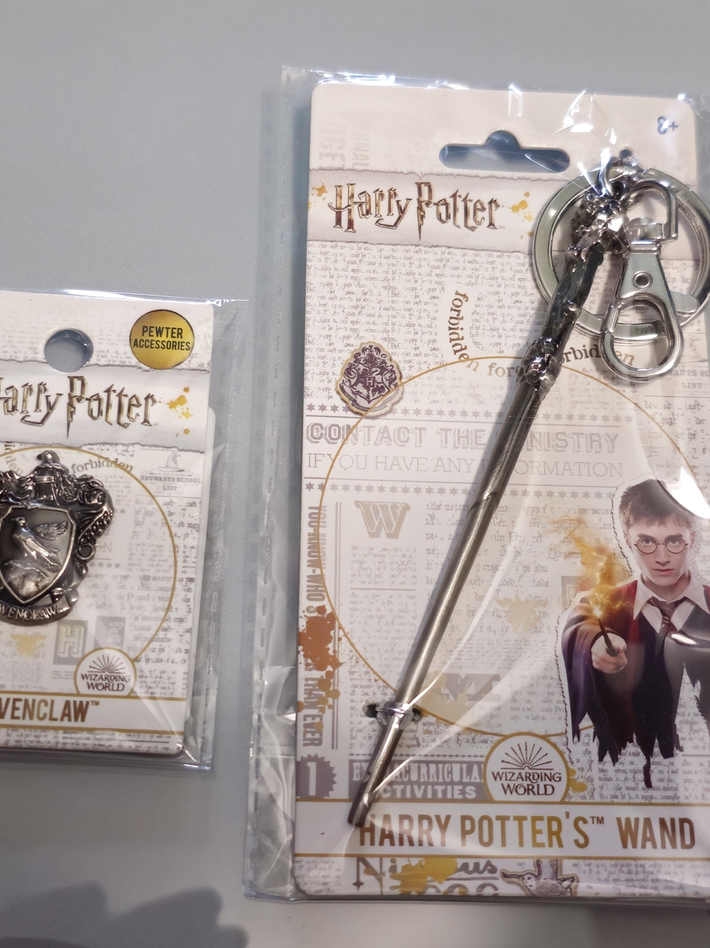 *Harry Potter Wand Keychain and Ravenclaw Pin*